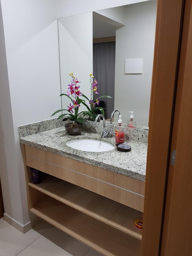 Residencial Casa Da Madeira Appartamento Caldas Novas Esterno foto